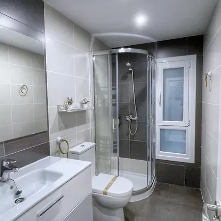 Vt Flat Reformado Con Escritorio De Trabajo Y Wifi Apartmán Bilbao