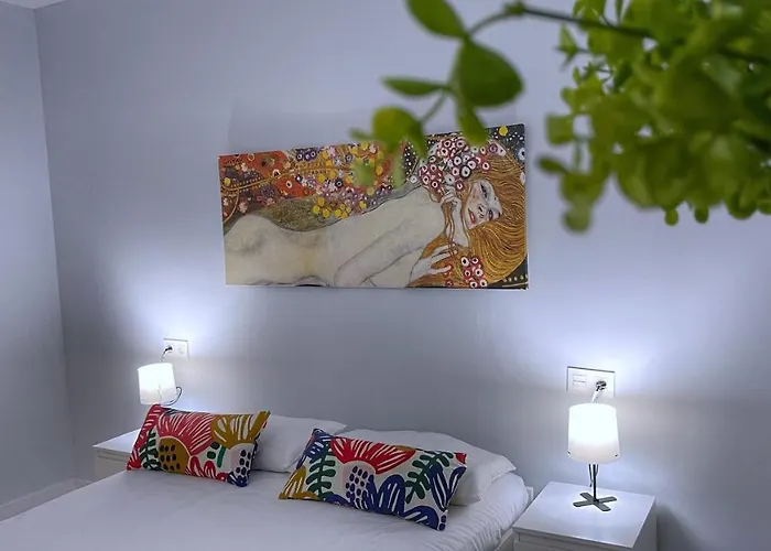 Vt Flat Reformado Con Escritorio De Trabajo Y Wifi