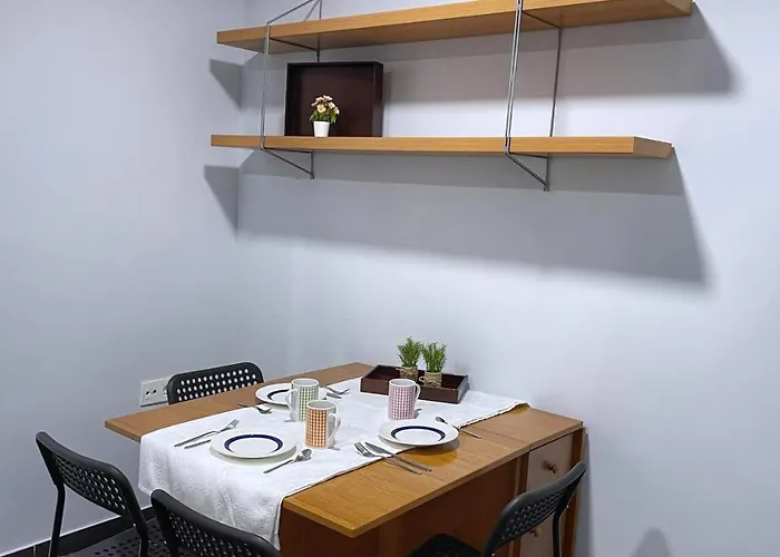 Vt Flat Reformado Con Escritorio De Trabajo Y Wifi Бильбао