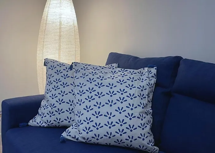 Vt Flat Reformado Con Escritorio De Trabajo Y Wifi * Bilbao